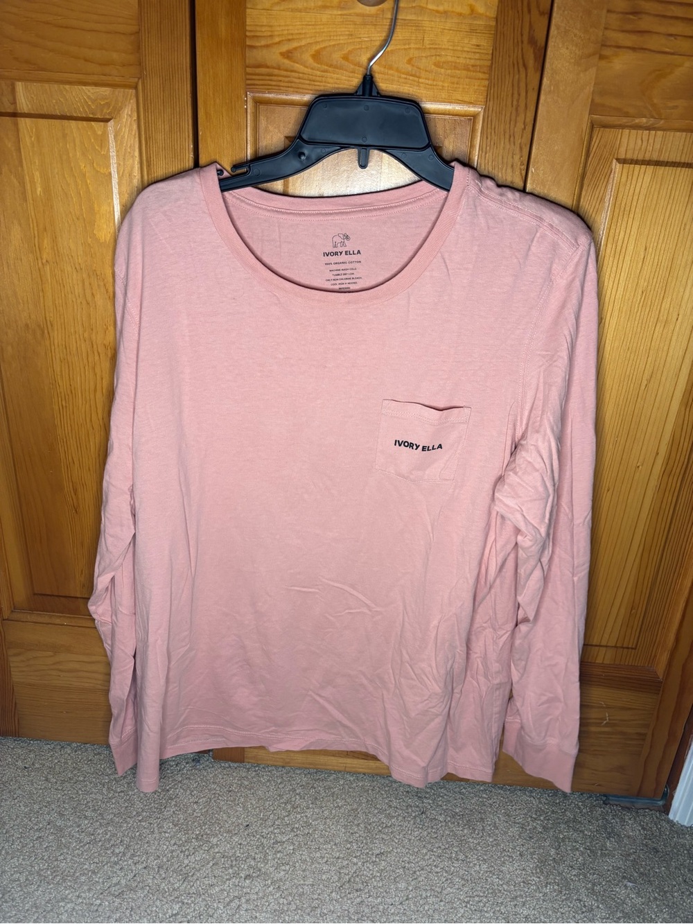 Ivory Ella Light Pink Crewneck Tee with Pocket